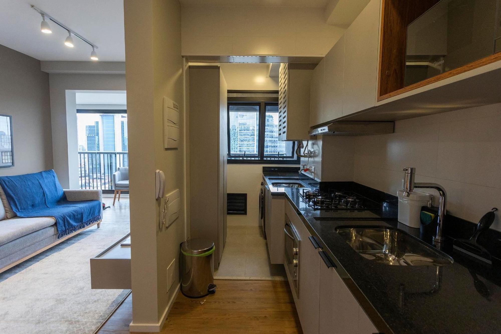 Expand Pinheiros Apartment