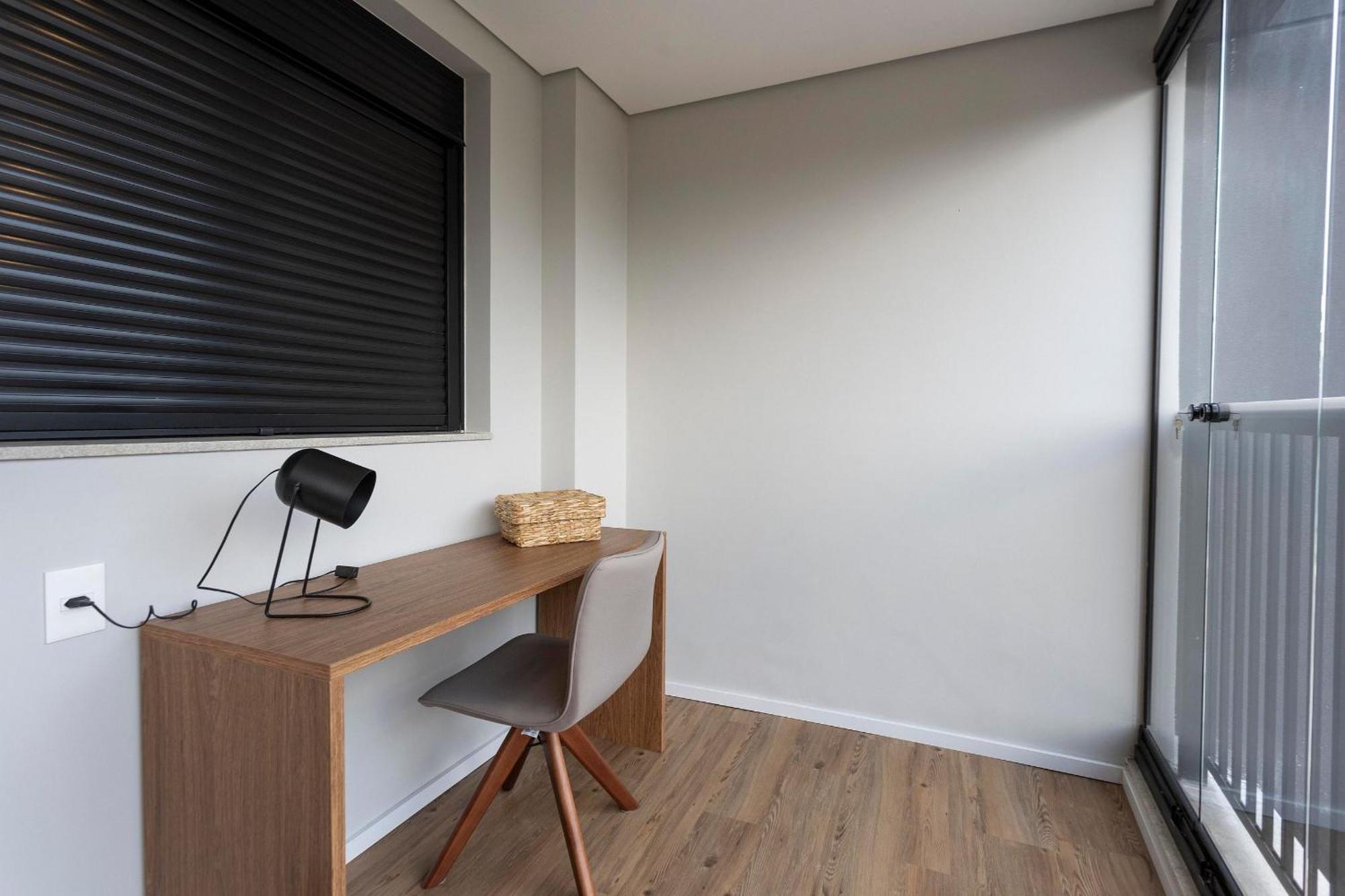 Expand Pinheiros Apartment